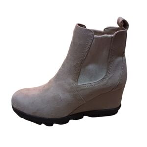 Women's Serra Tan  Ankle Boots SZ 9